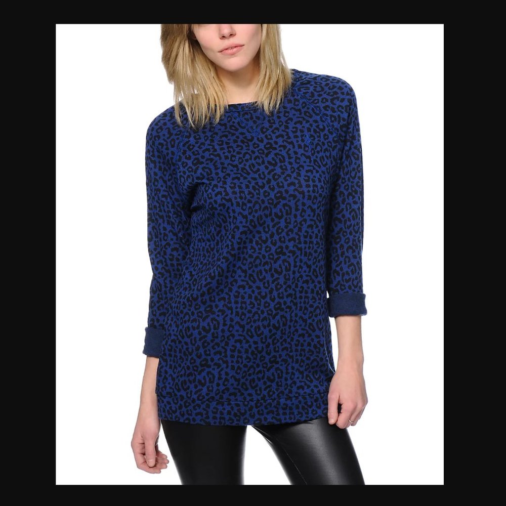 Obey long-sleeved blue leopard print shirt